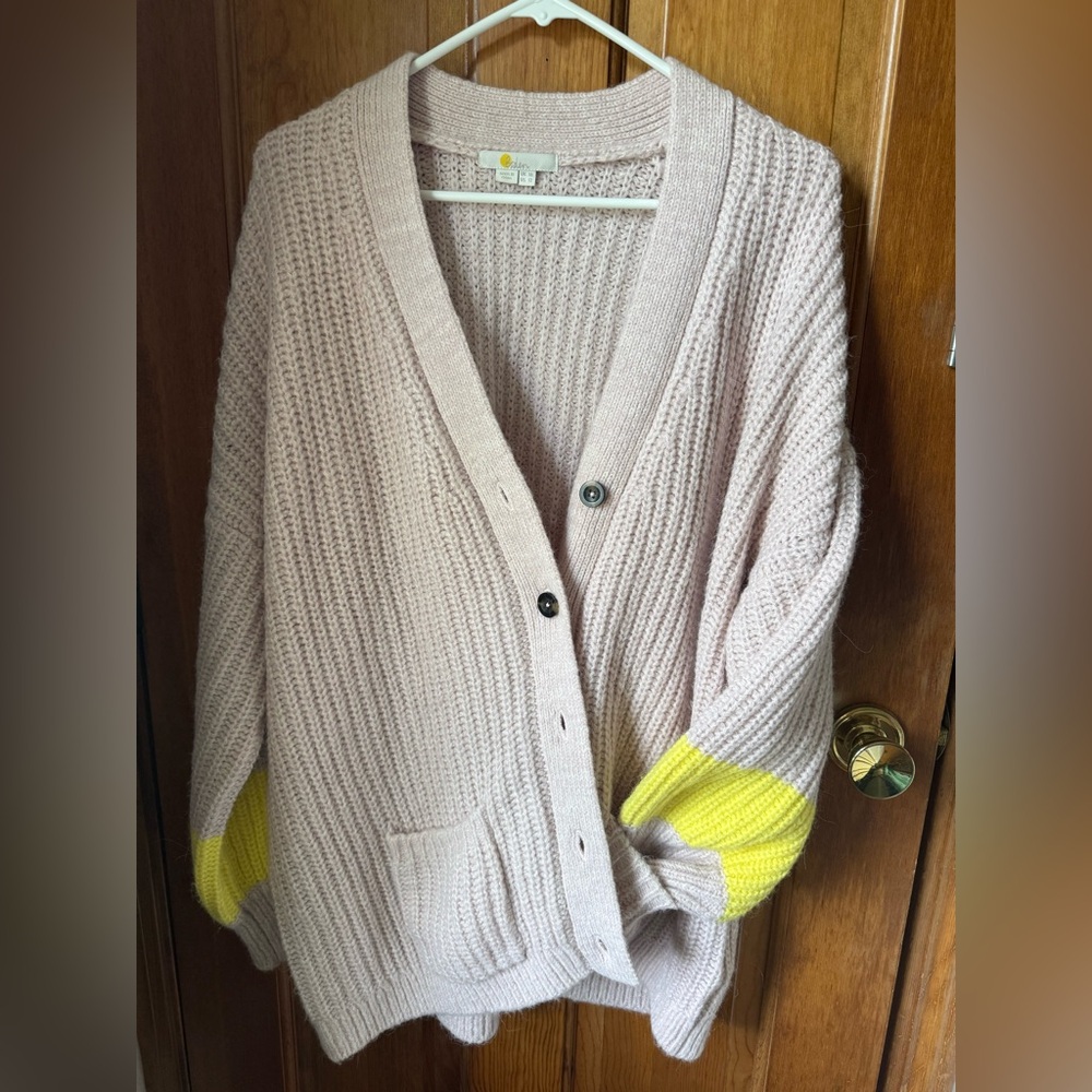 Boden Cream and Yellow Cardigan with Ribbed Knit and V-Neck